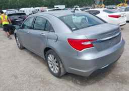 2014 CHRYSLER 200
