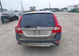 2008 VOLVO XC70