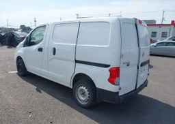 2021 NISSAN NV200