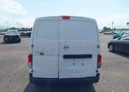 2021 NISSAN NV200