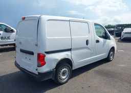 2021 NISSAN NV200