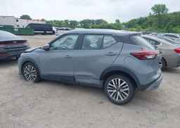 2024 NISSAN KICKS