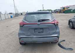 2024 NISSAN KICKS