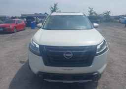 2022 NISSAN pathfinder sl