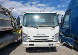 2022 ISUZU NRR