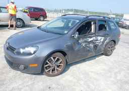2014 VOLKSWAGEN GOLF 2.0 TDI COMFORTLINE