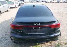 2023 KIA FORTE LX
