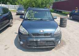 2012 KIA SOUL +