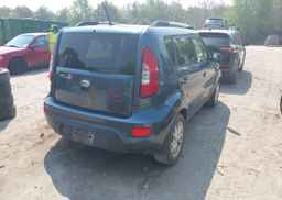 2012 KIA SOUL +