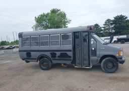 2001 FORD E-350 CUTAWAY STANDARD