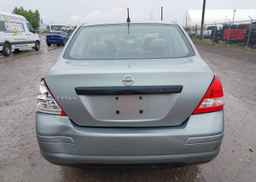 2009 NISSAN VERSA S