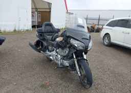 2010 HONDA GL1800