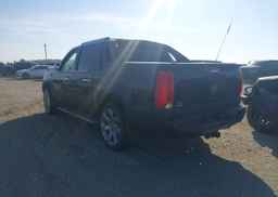 2011 CADILLAC ESCALADE EXT LUXURY