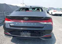 2022 HYUNDAI ELANTRA
