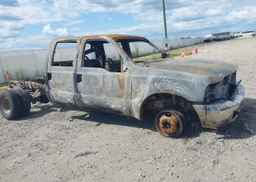 2004 FORD F-350 LARIAT