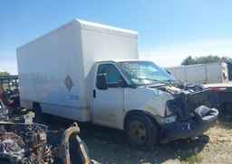 2014 GMC SAVANA CUTAWAY G4500