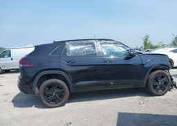 2025 VOLKSWAGEN ATLAS CROSS SPORT SE