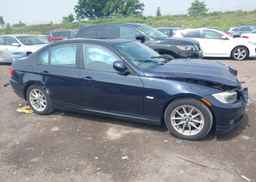 2010 BMW 323 I