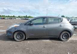 2016 NISSAN LEAF S
