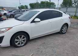 2011 MAZDA MAZDA3 GS
