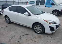 2011 MAZDA MAZDA3 GS