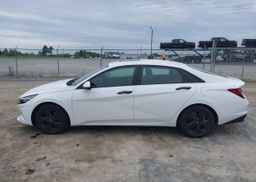 2022 HYUNDAI ELANTRA