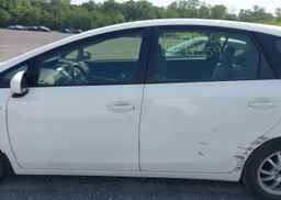 2012 TOYOTA PRIUS V