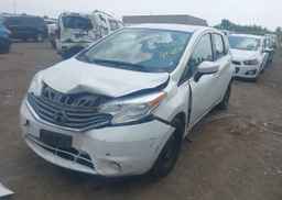 2015 NISSAN VERSA