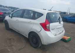 2015 NISSAN VERSA