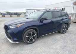 2022 TOYOTA HIGHLANDER XSE