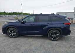 2022 TOYOTA HIGHLANDER XSE