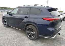 2022 TOYOTA HIGHLANDER XSE