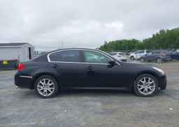 2011 INFINITI G37X