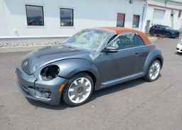 2019 VOLKSWAGEN BEETLE S