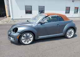 2019 VOLKSWAGEN BEETLE S