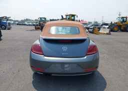 2019 VOLKSWAGEN BEETLE S