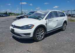 2018 VOLKSWAGEN GOLF ALLTRACK S