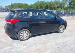 2014 KIA RONDO LX