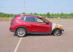 2019 NISSAN ROGUE S