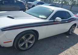 2015 DODGE CHALLENGER SXT