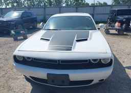 2015 DODGE CHALLENGER SXT