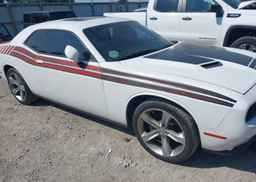 2015 DODGE CHALLENGER SXT
