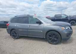 2018 NISSAN PATHFINDER S
