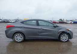2011 HYUNDAI ELANTRA GL