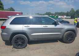 2017 JEEP GRAND CHEROKEE TRAILHAWK