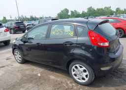 2013 FORD FIESTA SE