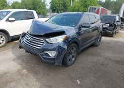 2016 HYUNDAI SANTA FE SE
