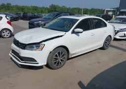 2016 VOLKSWAGEN JETTA SE