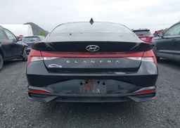 2022 HYUNDAI ELANTRA