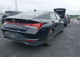 2022 HYUNDAI ELANTRA
